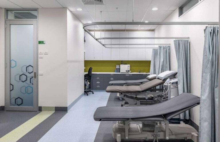 Endeavour hills medical centre treatment